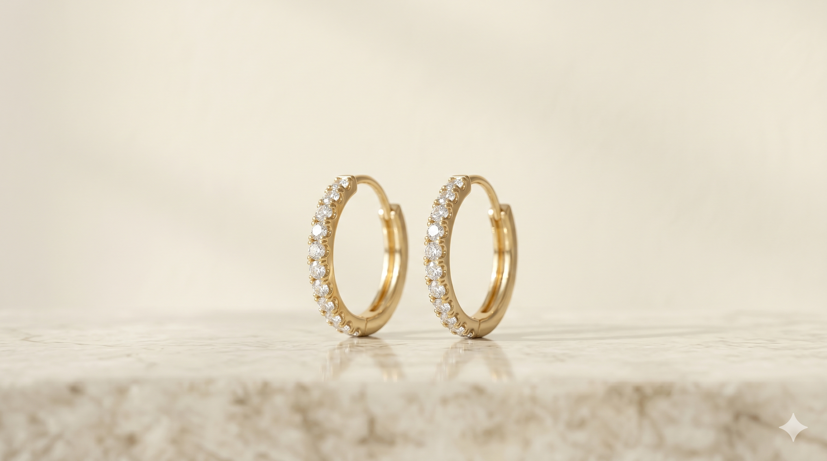 Fiora Kadın Su Yolu Halka Küpe